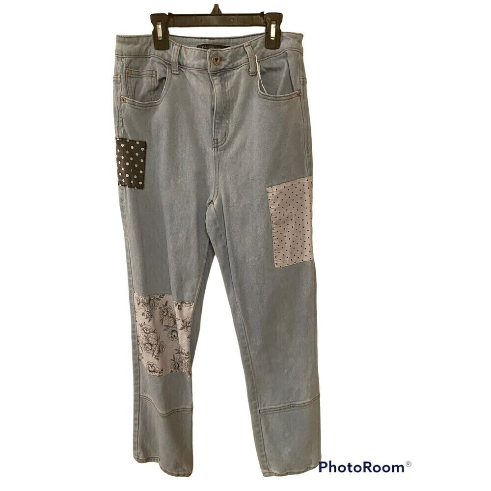 Mamba Jeans Light Wash Patch Jeans. Sz. 9